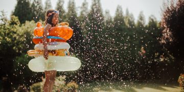 Saúde das crianças nas férias: pediatra aponta 5 cuidados cruciais