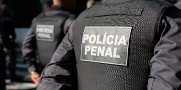 Ibaneis nomeia 172 novos policiais penais no DF. Veja lista de nomes