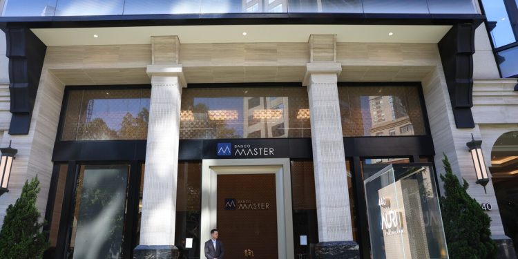 Banco Master: “tudo desemboca na CVM, que não tem feito seu trabalho”, diz advogada