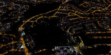Em São Paulo, moradores estão sem luz, sem água e sem teto