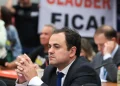 Glauber Braga é suspenso por 6 meses após votação na Câmara dos Deputados