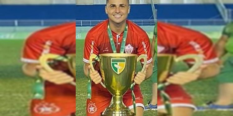 Quem é o jogador que está foragido na Europa por golpes em lotéricas