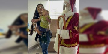 Hospitais do DF fazem ação de Natal com crianças internadas