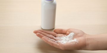 Entenda a relação entre talco, amianto e o risco de desenvolver câncer