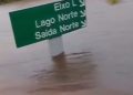 Parte da Ponte do Bragueto “some” após chuva forte provocar alagamento