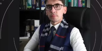 Advogado faz súplicas mas é executado a tiros. Polícia caça assassino