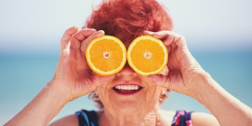 O que comer para envelhecer bem? Médicas indicam melhores alimentos