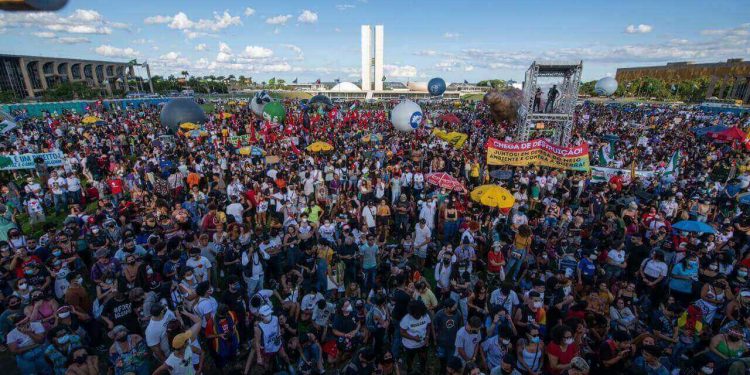 Movimentos sociais convocam ato em Brasília contra PL da Dosimetria