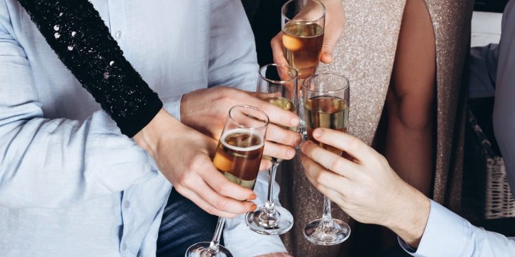 Como o consumo de álcool no Réveillon afeta o metabolismo