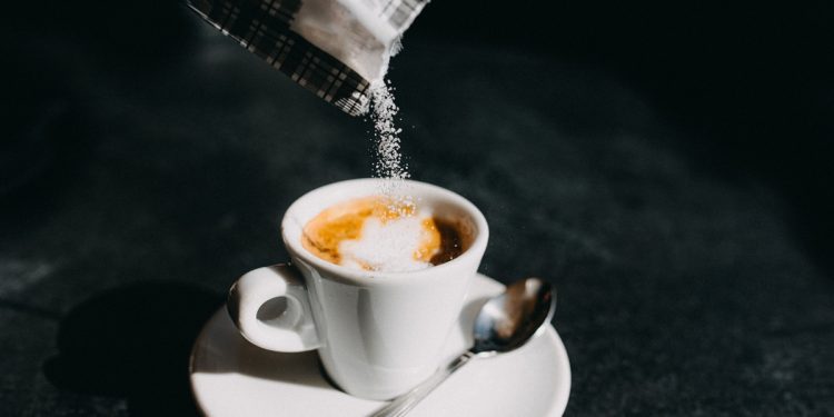 Adoçante presente em produtos diet pode afetar o coração, diz estudo