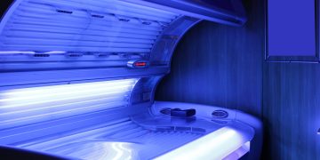 Bronzeamento artificial pode causar danos no DNA da pele, diz estudo