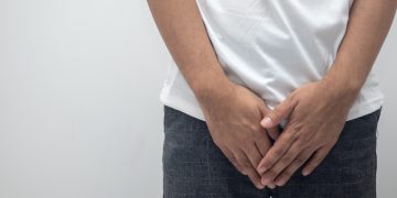Alta de cirurgia de fimose em adolescentes alerta especialistas