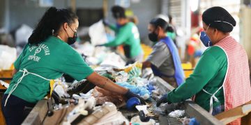 SLU atrasa o pagamento de catadores às vésperas do Natal