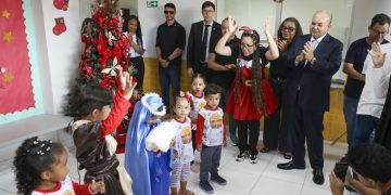 Ibaneis inaugura creche no Riacho Fundo II para atender 188 crianças