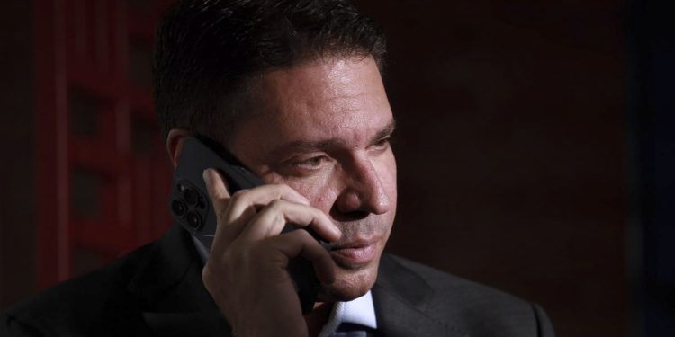 Cassado, Ramagem precisa devolver apartamento funcional em 30 dias