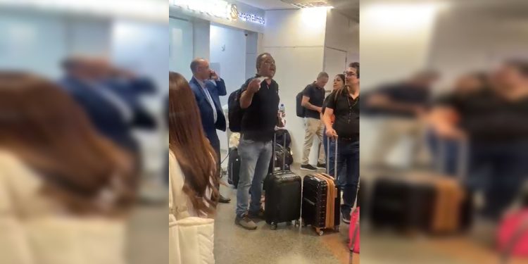 Passageiros da Latam têm vouchers recusados após cancelamentos de voos