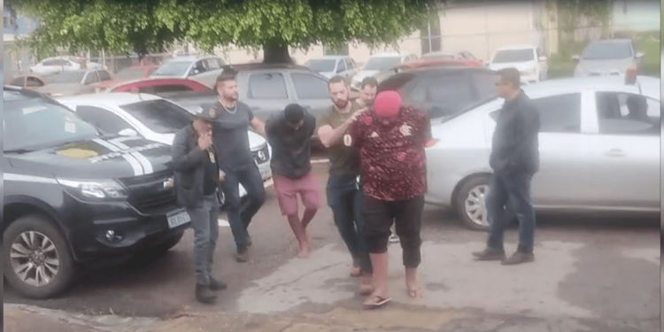 Suspeitos de matar e jogar corpo de homem em galinheiro são presos