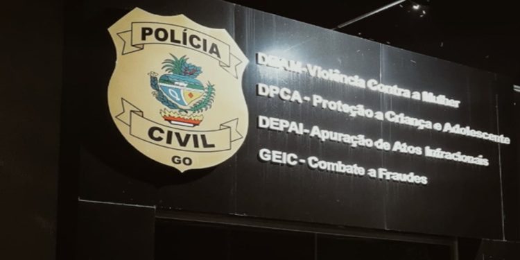 Homem é preso após pagar R$ 75 para estuprar dois adolescentes