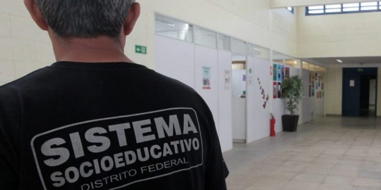 MP critica Prision Break e A Freira exibidos no sistema socioeducativo do DF