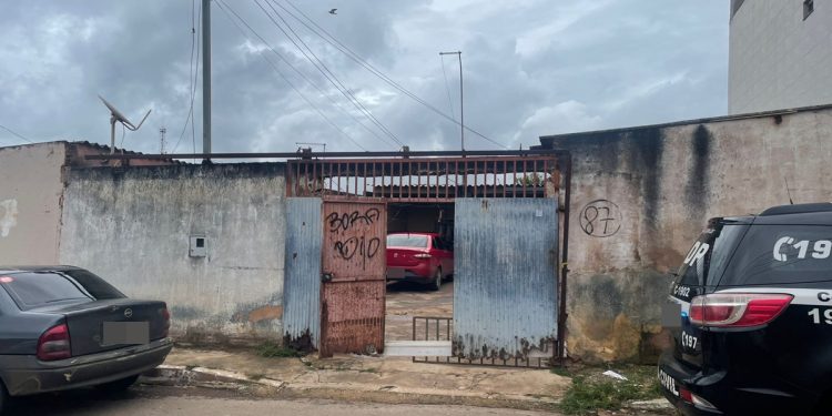 Cenário de terror: veja como ficou casa após triplo homicídio no DF