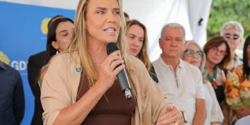 Celina anuncia criação da primeira Casa da Mãe Atípica do DF