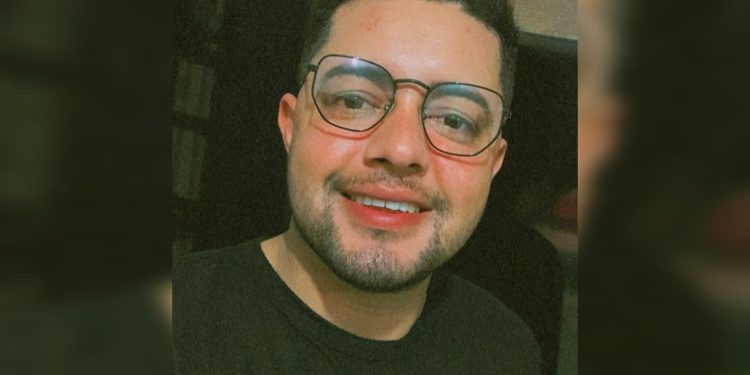 “Não podia brincar como as outras crianças”, diz jovem com hemofilia