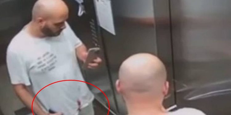 Jornalista suspeito de matar ex é flagrado com faca e sujo de sangue