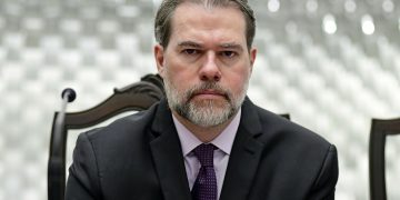 Banco Master: decisão de Toffoli pode impedir perícia com tecnologia de ponta em celulares