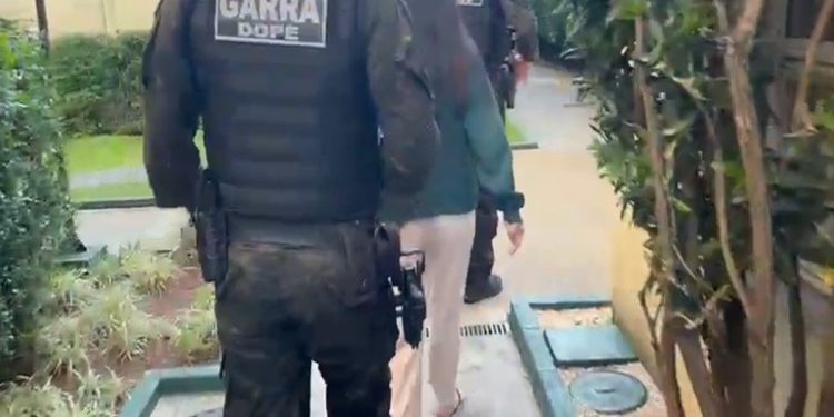 Golpe de falsos policiais dá prejuízo de R$ 254 mil a vítima no DF