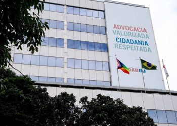 Advogados que serão candidatos são proibidos em eventos da OAB-RJ