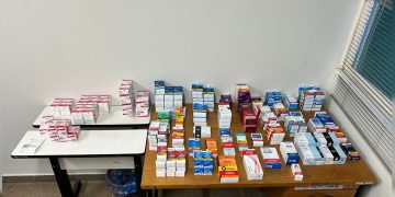 Homem é preso por vender remédios sem procedência em farmácia do DF