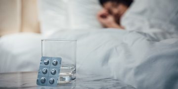 Uso contínuo de remédios para dormir pode afetar bem-estar de idosos