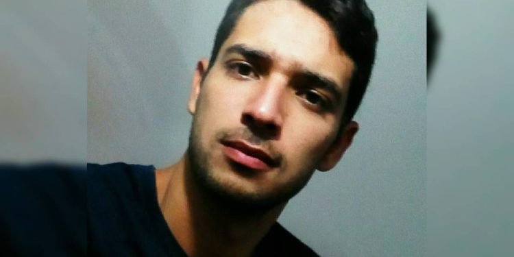 Professor teria sido morto em emboscada por homem que conheceu em app