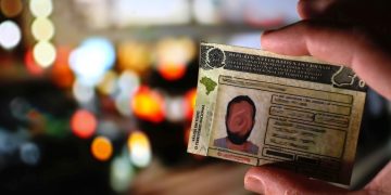 DER divulga lista de motoristas infratores que tiveram CNH suspensa