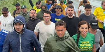 Caminhada de Nikolas: PRF fala em “risco extraordinário” ao trânsito