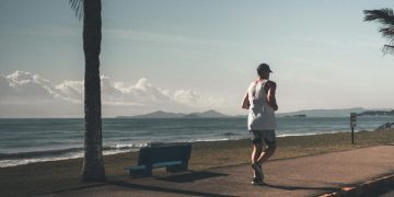 Saiba com que idade homens e mulheres atingem pico do condicionamento