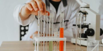 Exame toxicológico na CNH: entenda como funciona e drogas detectadas