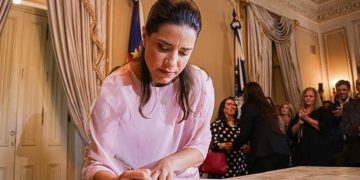 Empresa irregular dos pais de Raquel Lyra recebeu recursos públicos