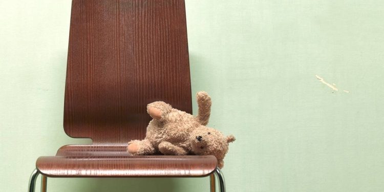 Anúncio sexual: dupla é presa por se envolver com menino de 13 anos