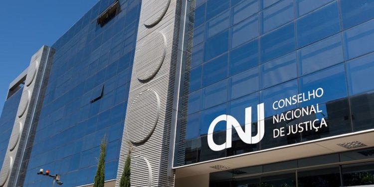 CNJ aumenta valores de auxílios em tribunais superiores. Veja