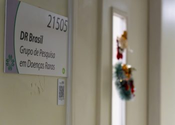 Com dor e esperança, um testemunho pessoal da política de doenças raras no SUS