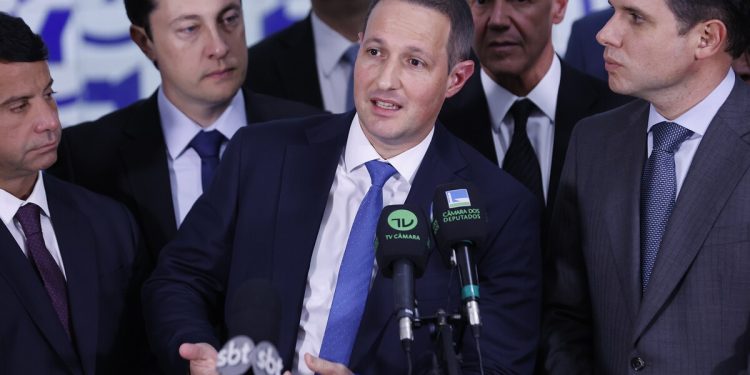 Votação de PL Antifacção mostra que, para “linha dura”, bandido bom é bandido rico