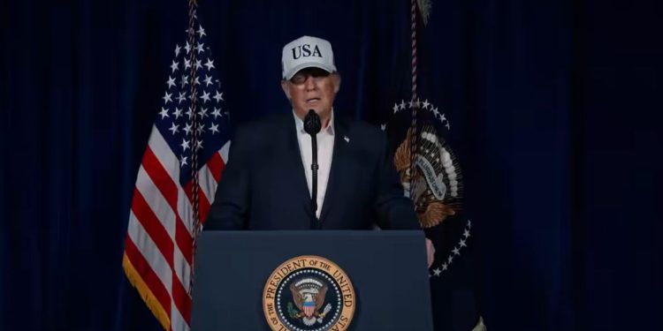 Irã: EUA e Israel atacam país por ordens de Donald Trump