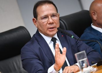 Presidente do BRB entrega a gabinete de Toffoli relatório de auditoria