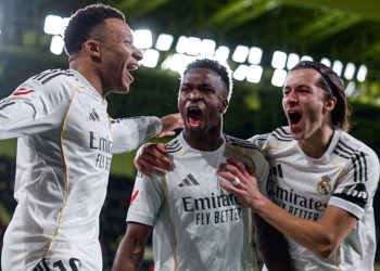 Diretor de ministério aciona embaixada para ver jogo do Real Madrid. Veja print