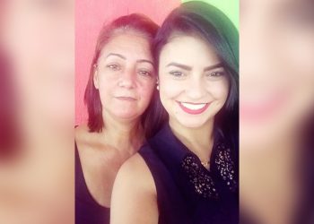 Mulher que matou a mãe por causa de corte de cabelo da filha vira ré. Vídeo