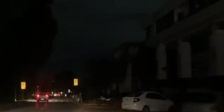 Quadras da Asa Norte ficam sem energia elétrica nesta segunda (2/2). Veja vídeo