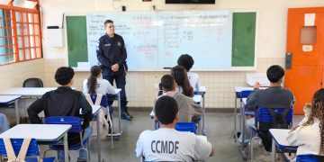 GDF lança edital para compra de uniformes de colégios cívico-militares