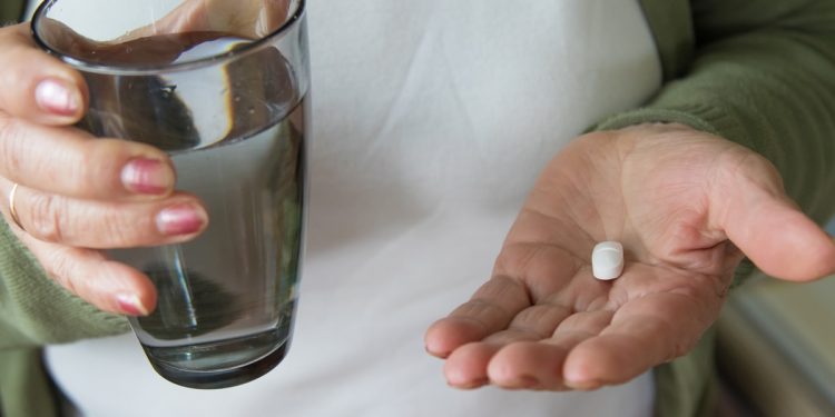 Estatinas: medicamento para colesterol é mais seguro do que diz a bula