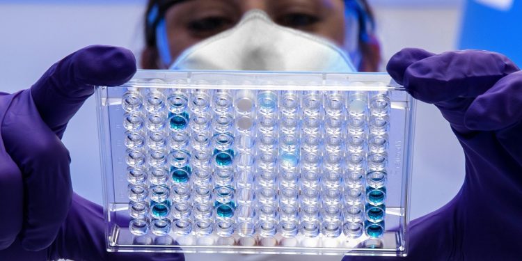 Campanha brasileira visa conscientizar sobre início de doenças raras